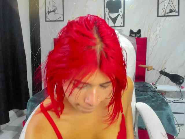ArianaFire webcam