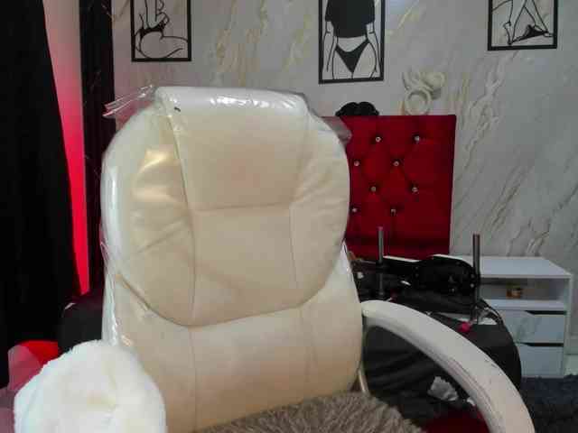 ArianaFire webcam