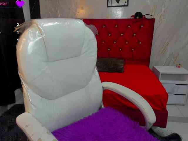 ArianaFire webcam