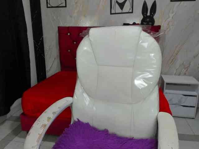 ArianaFire webcam