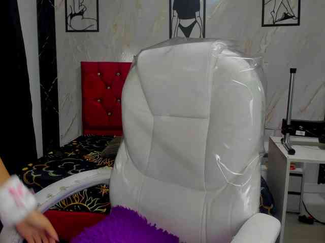 ArianaFire webcam