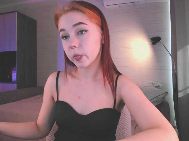 Cute1yoga live cam on BongaCams