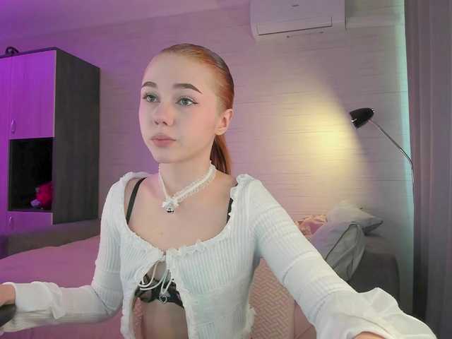 Cute1yoga live webcam show