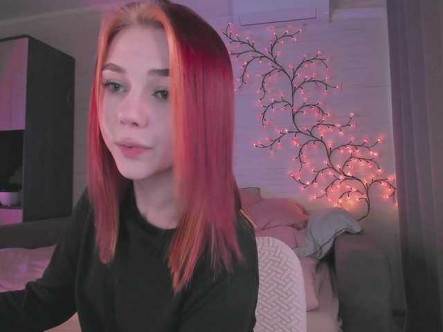 Cute1yoga live cam on BongaCams