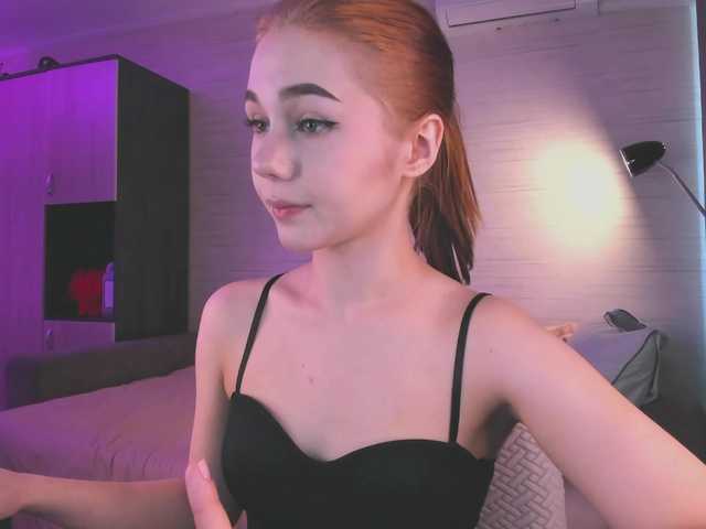 Cute1yoga live cam on BongaCams
