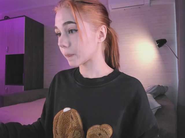 Cute1yoga live cam on BongaCams
