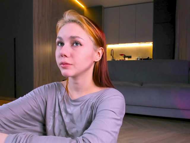 Cute1yoga live cam on BongaCams
