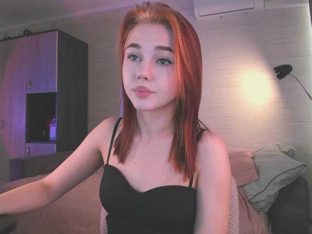 Cute1yoga live cam on BongaCams