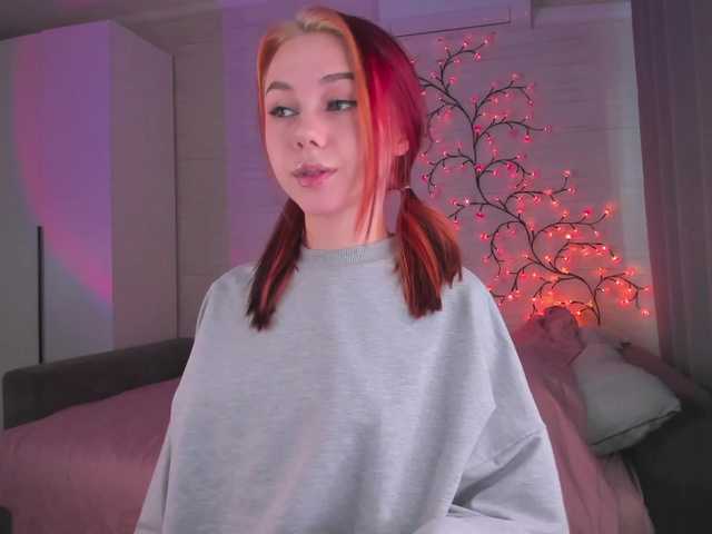 Cute1yoga live cam on BongaCams