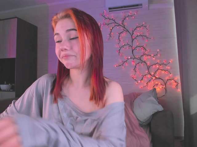 Cute1yoga live cam on BongaCams