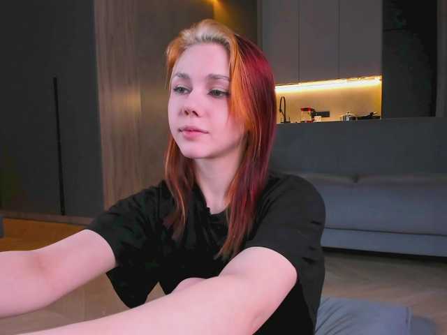 Cute1yoga live cam on BongaCams