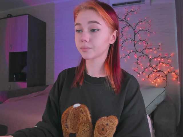 Cute1yoga live cam on BongaCams