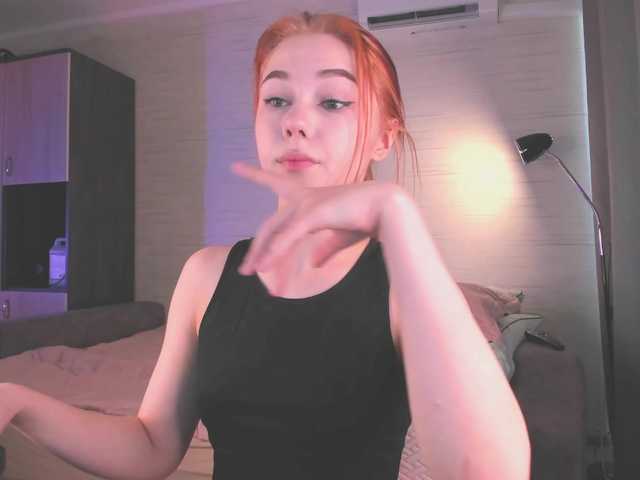 Cute1yoga live webcam show