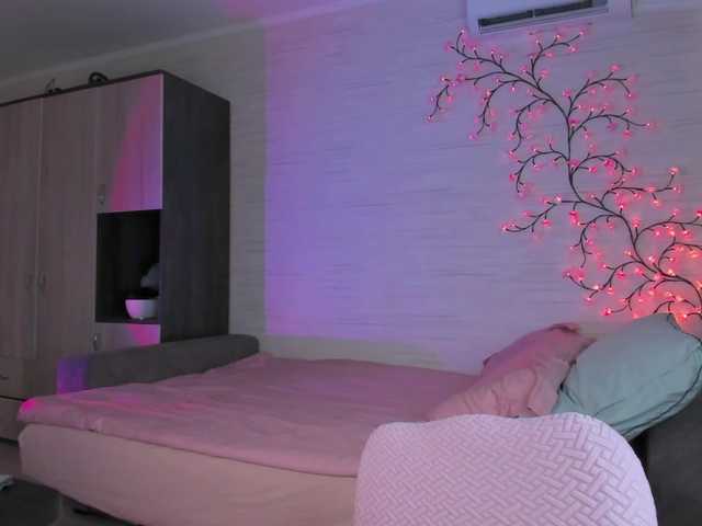 Cute1yoga live cam on BongaCams