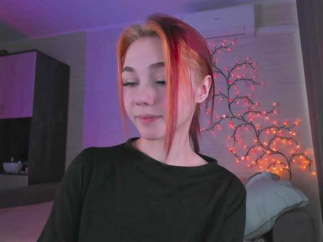 Cute1yoga live cam on BongaCams