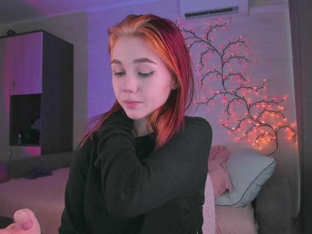Cute1yoga live cam on BongaCams