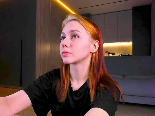 Cute1yoga live cam on BongaCams