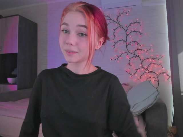 Cute1yoga live cam on BongaCams