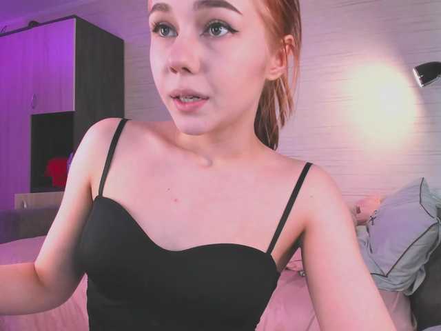 Cute1yoga live cam on BongaCams