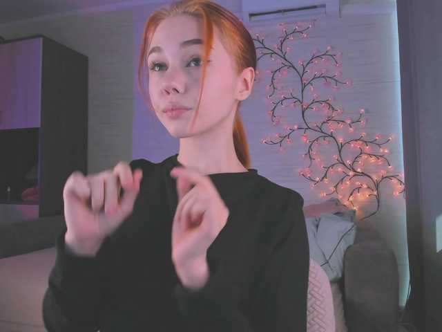 Cute1yoga live cam on BongaCams