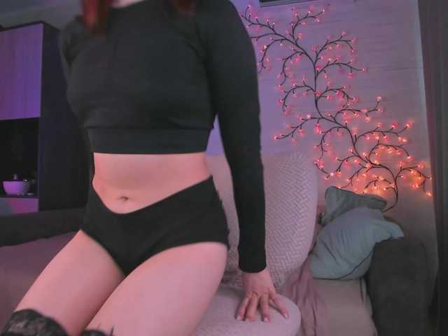 Cute1yoga live cam on BongaCams