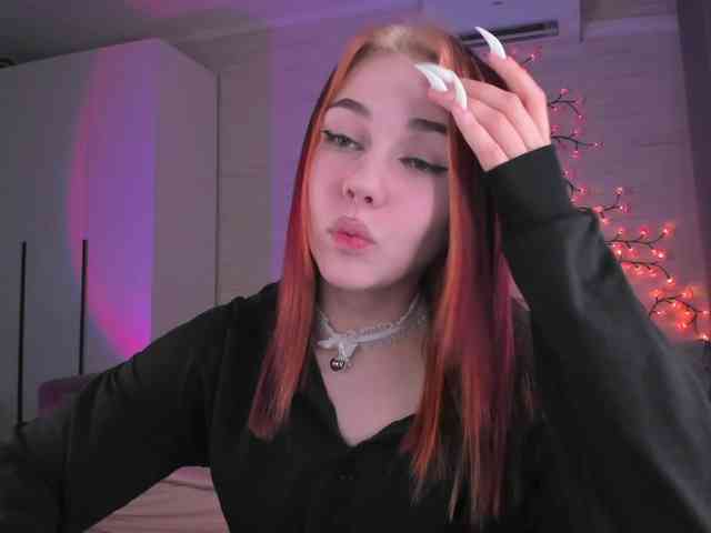 Cute1yoga webcam