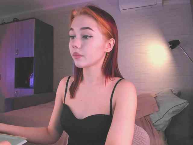 cute1yoga's live room