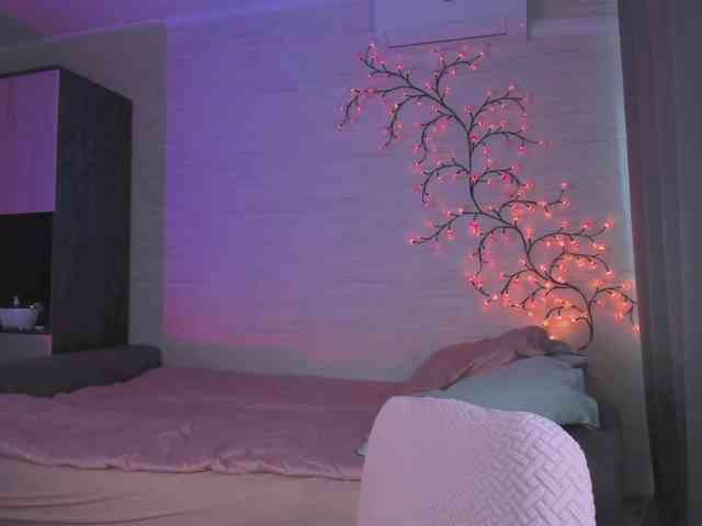 Cute1yoga webcam