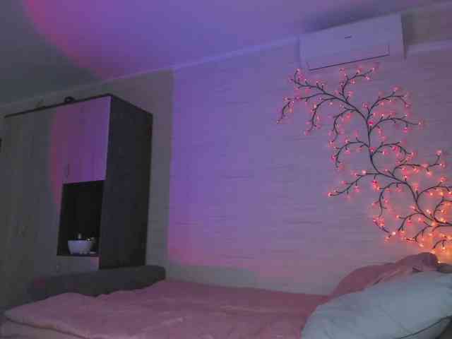 Cute1yoga webcam