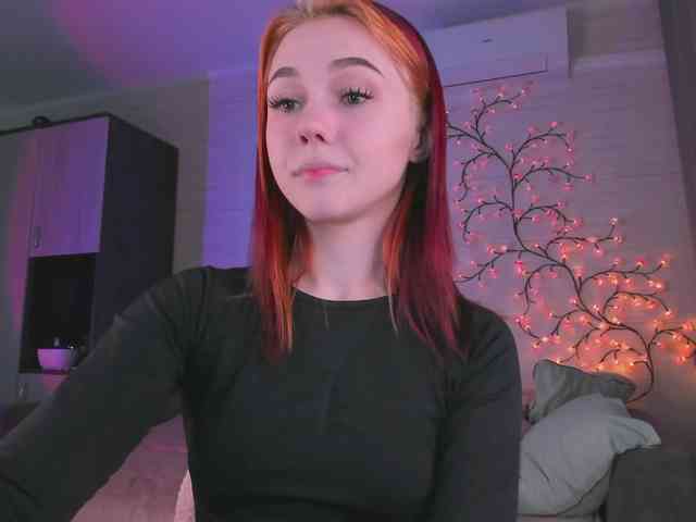 Cute1yoga webcam