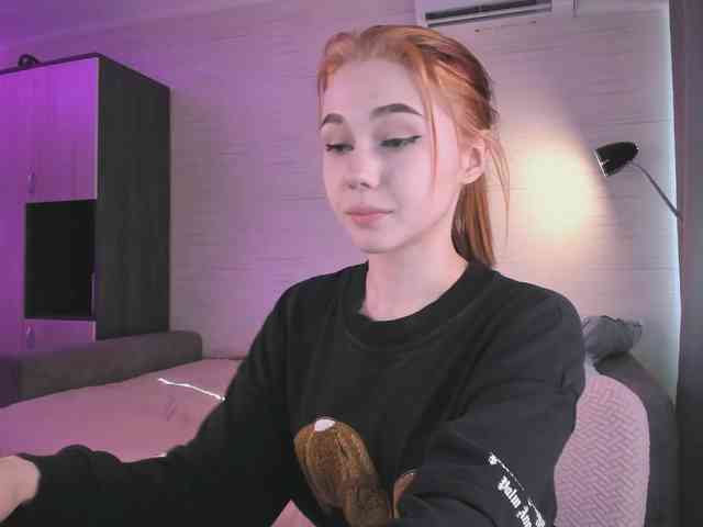 Cute1yoga's cam show statistics and live stream