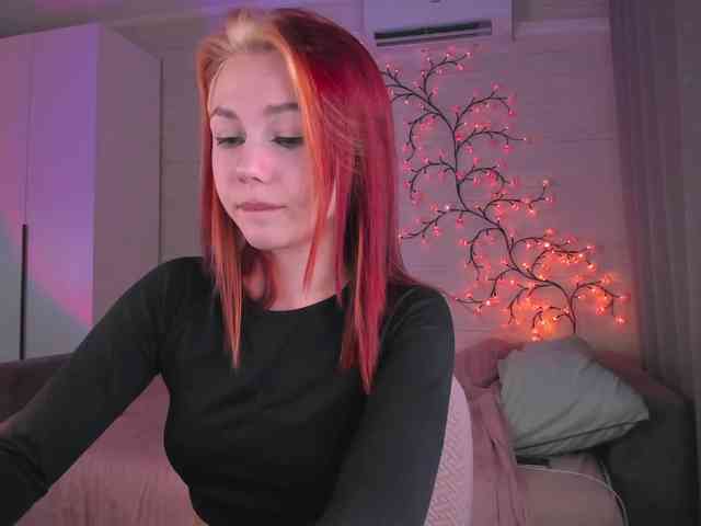 Cute1yoga webcam