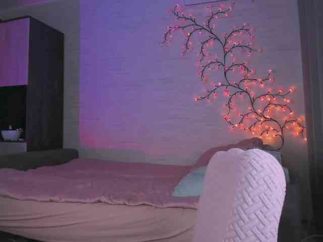 Cute1yoga webcam