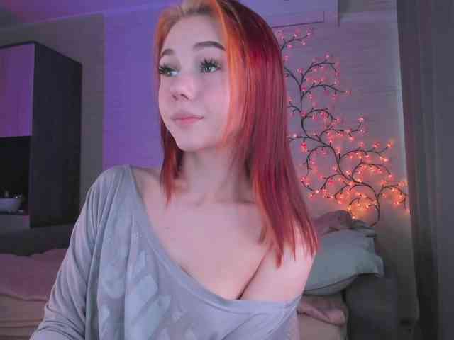 Cute1yoga webcam