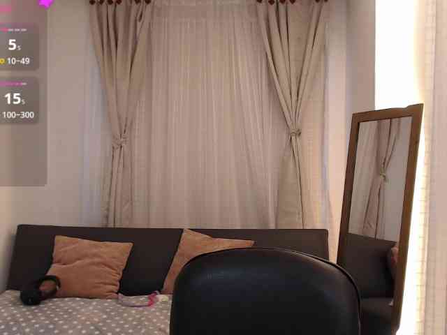 Amaara-fontainne Live Webcam on BongaCams