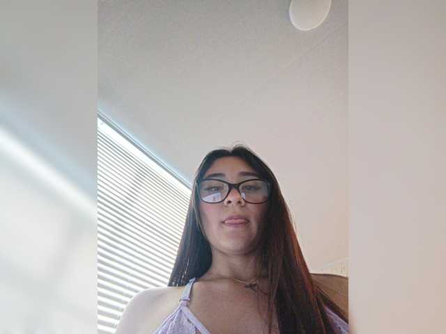 MiaBleak live cam on BongaCams