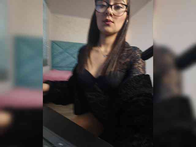 MiaBleak webcam
