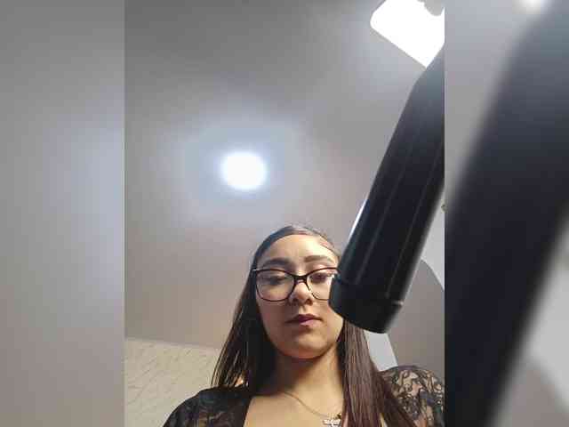 MiaBleak webcam