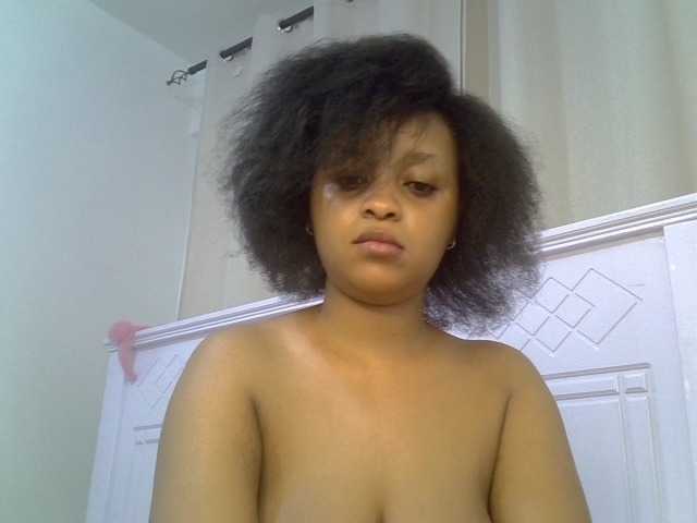 candicetylah live cam on BongaCams