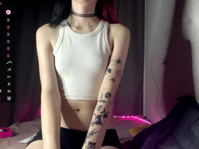 ZlataKim live cam on BongaCams