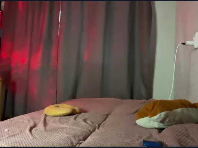ZlataKim live cam on BongaCams
