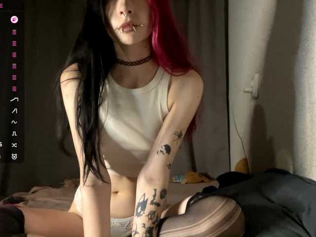 ZlataKim live cam on BongaCams