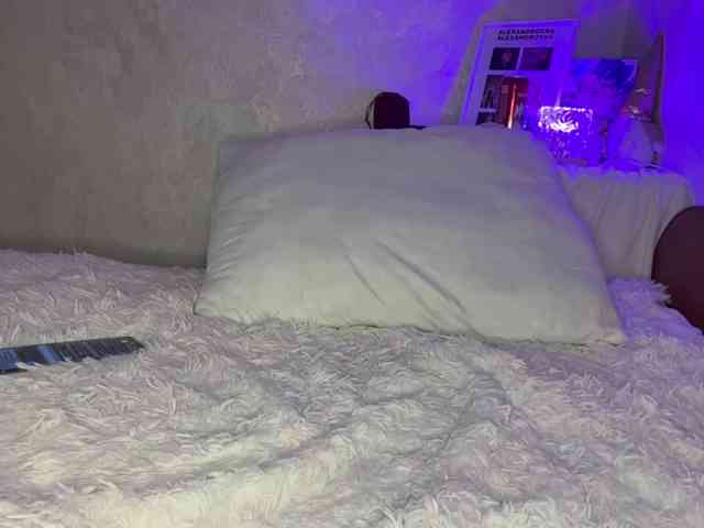 FionaGinger webcam
