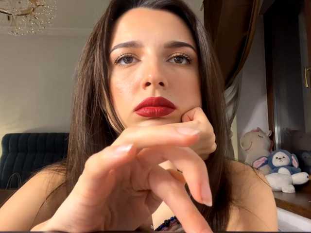 AmilyGlamour live cam