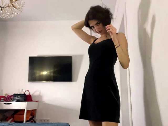 AmilyGlamour live webcam show