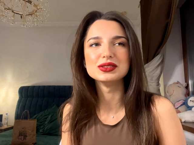 AmilyGlamour live cam