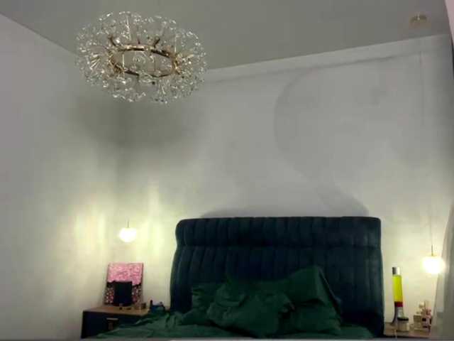 AmilyGlamour live cam on BongaCams