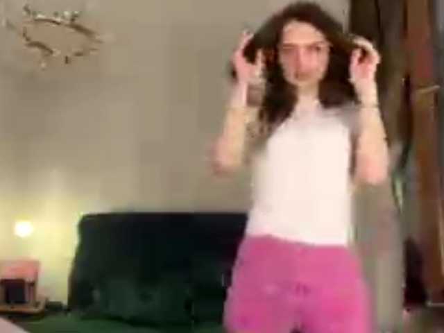 AmilyGlamour live cam on BongaCams