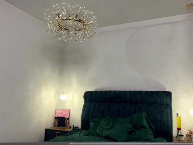 AmilyGlamour live cam on BongaCams
