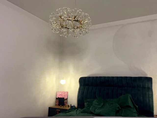 AmilyGlamour live cam on BongaCams